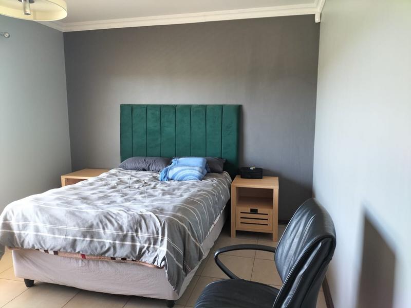 2 Bedroom Property for Sale in Pellissier Free State